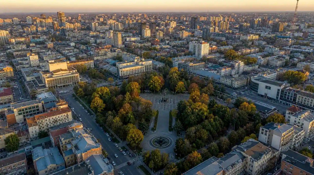 В Краснодаре на улице Лузана до конца июля сузят проезжую часть из-за строительства газопровода